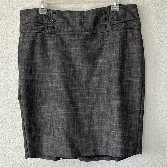 Charcoal Skirt - Picture 1 of 4